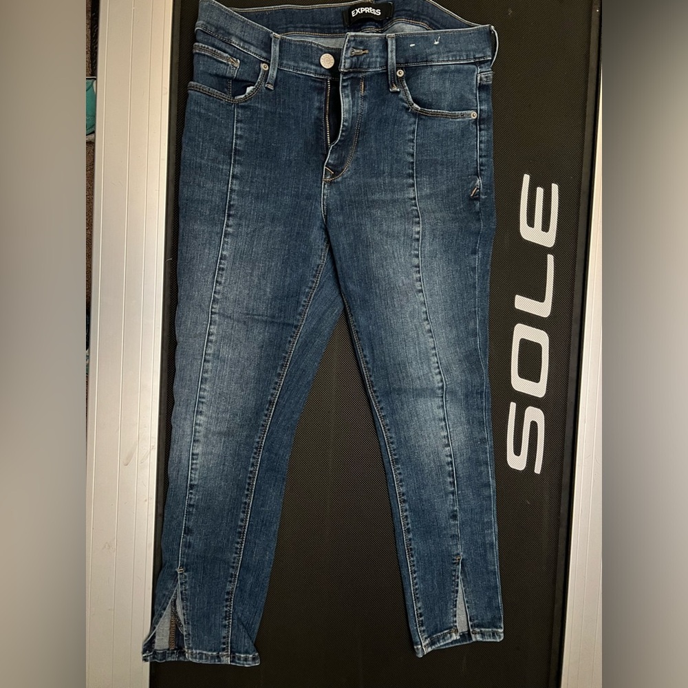 Jeans - Picture 2 of 2